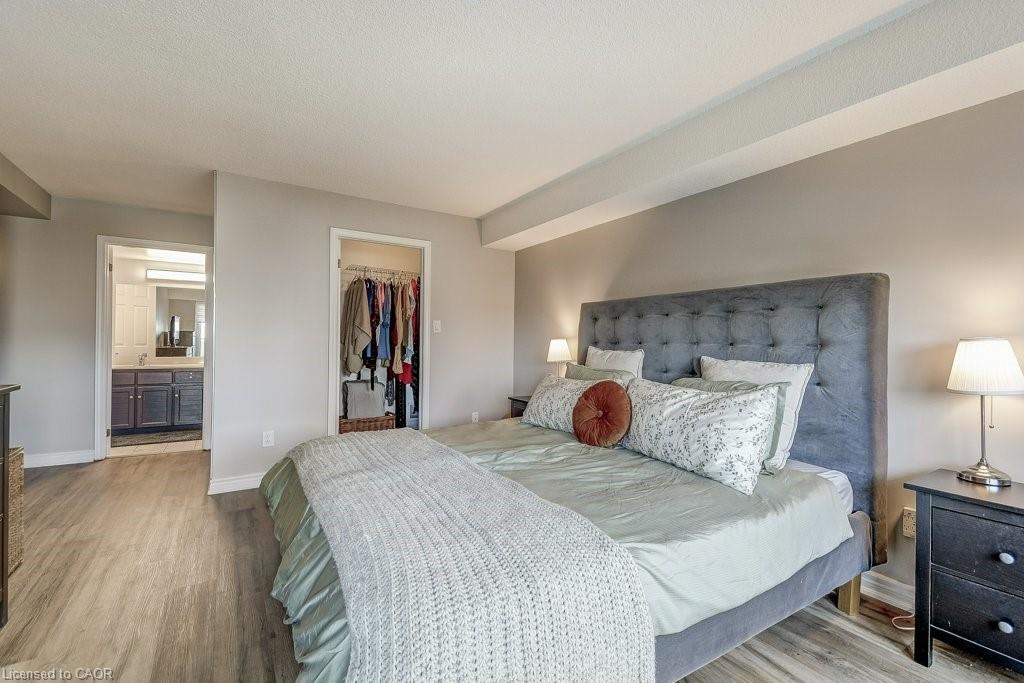 9D-67 Caroline Street S, Hamilton, ON - Indoor Photo Showing Bedroom