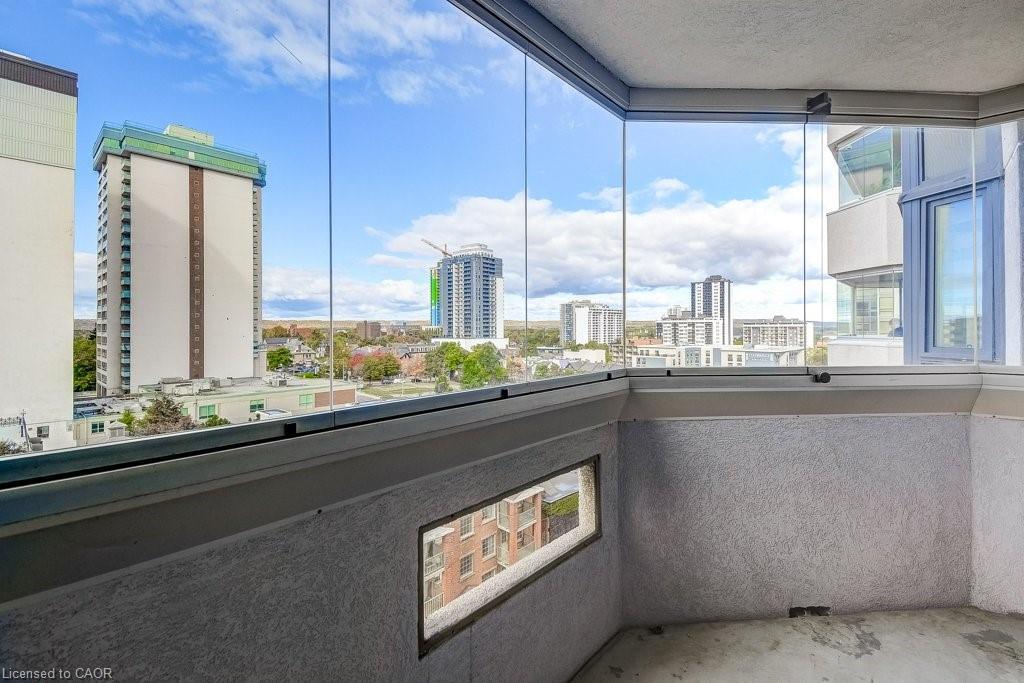 9D-67 Caroline Street S, Hamilton, ON - Indoor