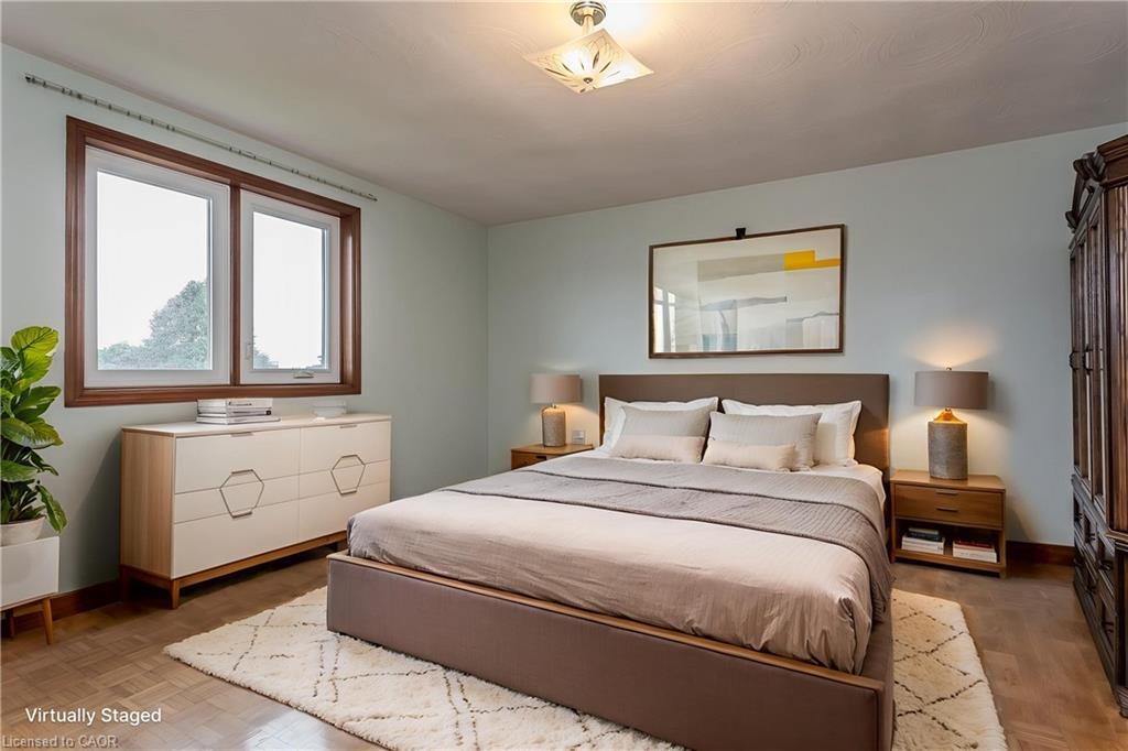 18 Marcel Place, Hamilton, ON - Indoor Photo Showing Bedroom