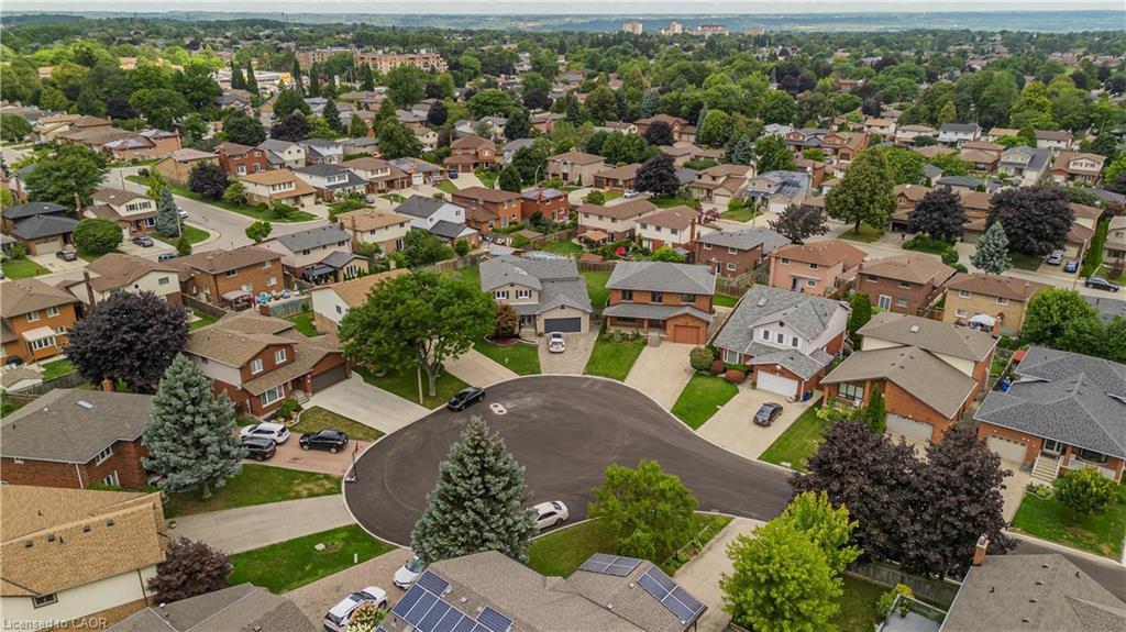 18 Marcel Place, Hamilton, ON - Outdoor With View