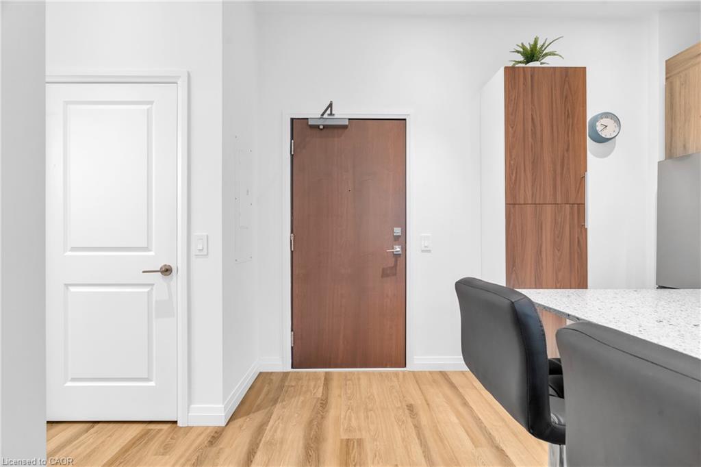 101-525 New Dundee Road, Kitchener, ON - Indoor