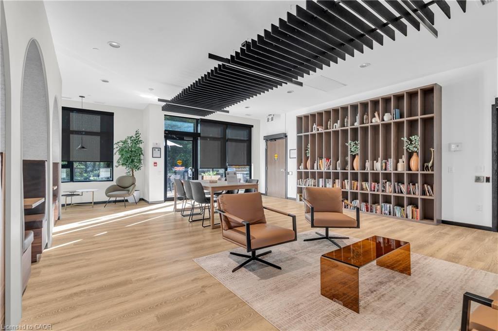 101-525 New Dundee Road, Kitchener, ON - Indoor