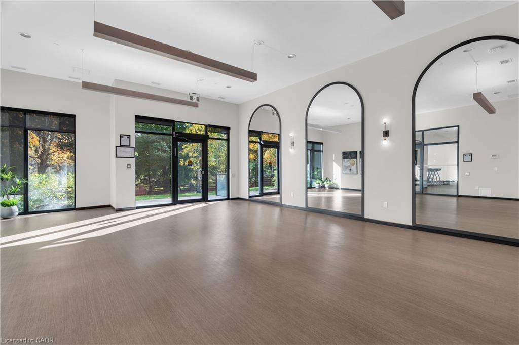 101-525 New Dundee Road, Kitchener, ON - Indoor Photo Showing Other Room