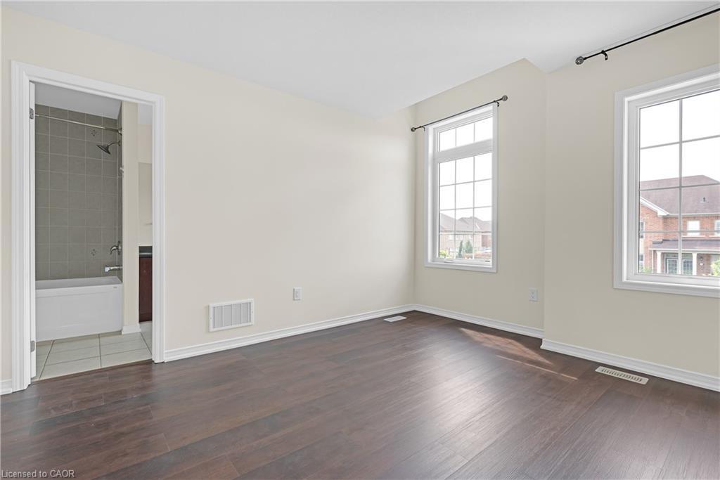 8561 Dogwood Crescent, Niagara Falls, ON - Indoor Photo Showing Other Room