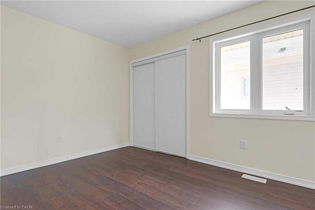 8561 Dogwood Crescent, Niagara Falls, ON - Indoor Photo Showing Other Room