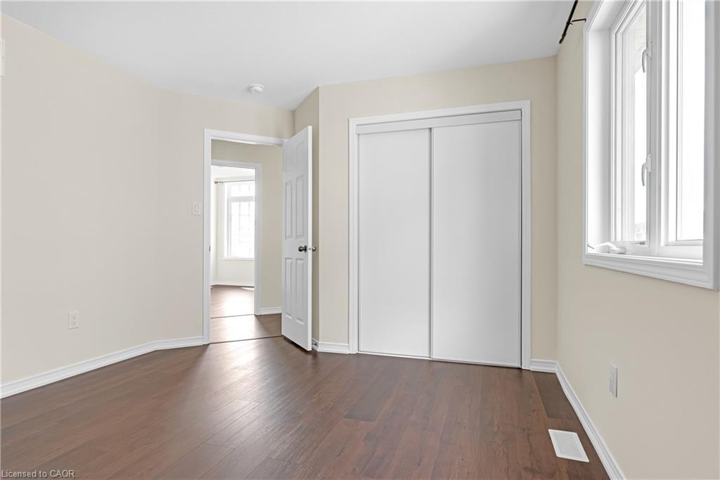 8561 Dogwood Crescent, Niagara Falls, ON - Indoor Photo Showing Other Room