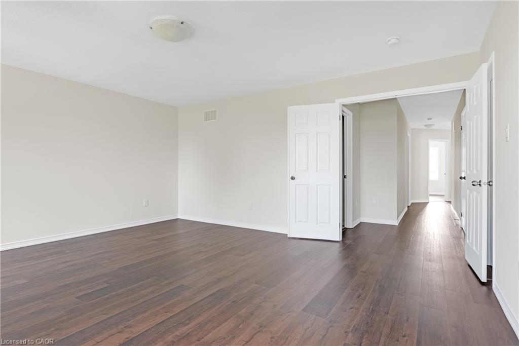 8561 Dogwood Crescent, Niagara Falls, ON - Indoor Photo Showing Other Room