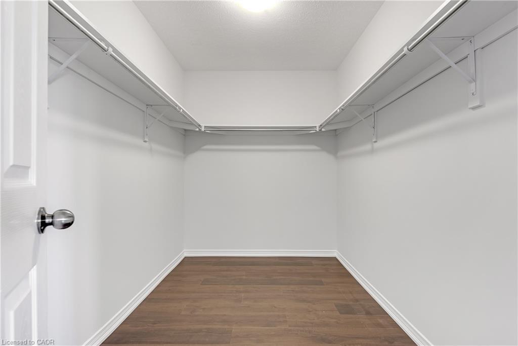 8561 Dogwood Crescent, Niagara Falls, ON - Indoor With Storage