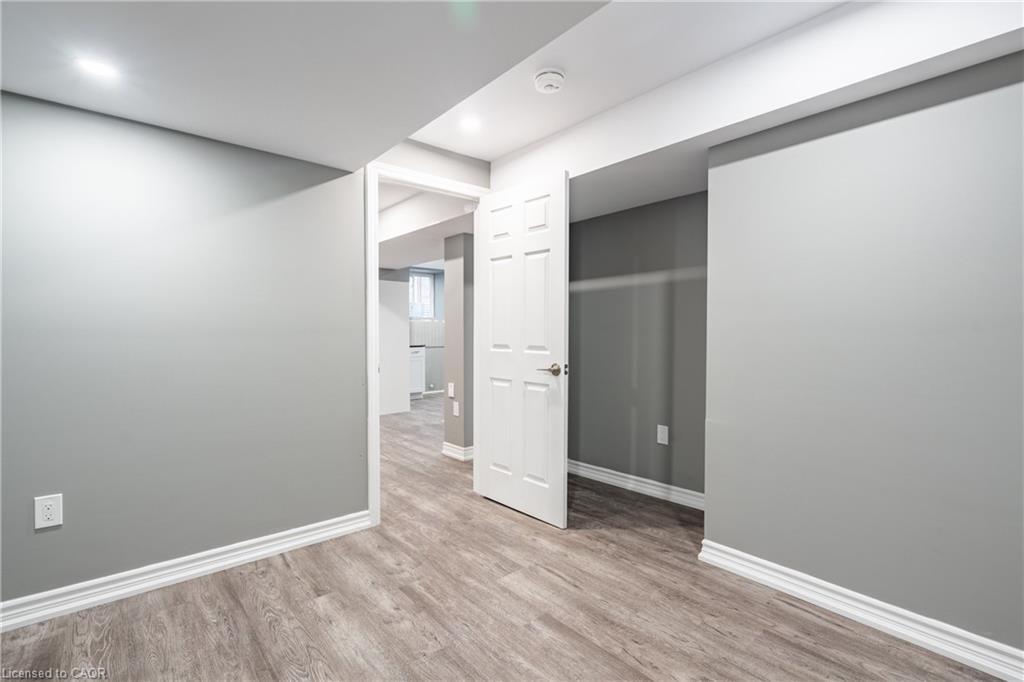 8561 Dogwood Crescent, Niagara Falls, ON - Indoor Photo Showing Other Room