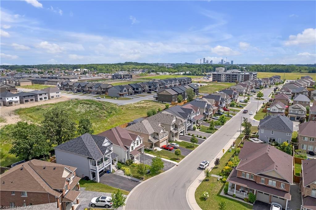 8561 Dogwood Crescent, Niagara Falls, ON - Outdoor With View