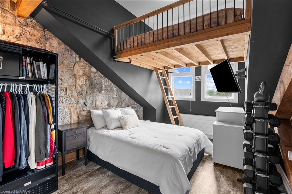 201-25 Concession Street, Cambridge, ON - Indoor Photo Showing Bedroom