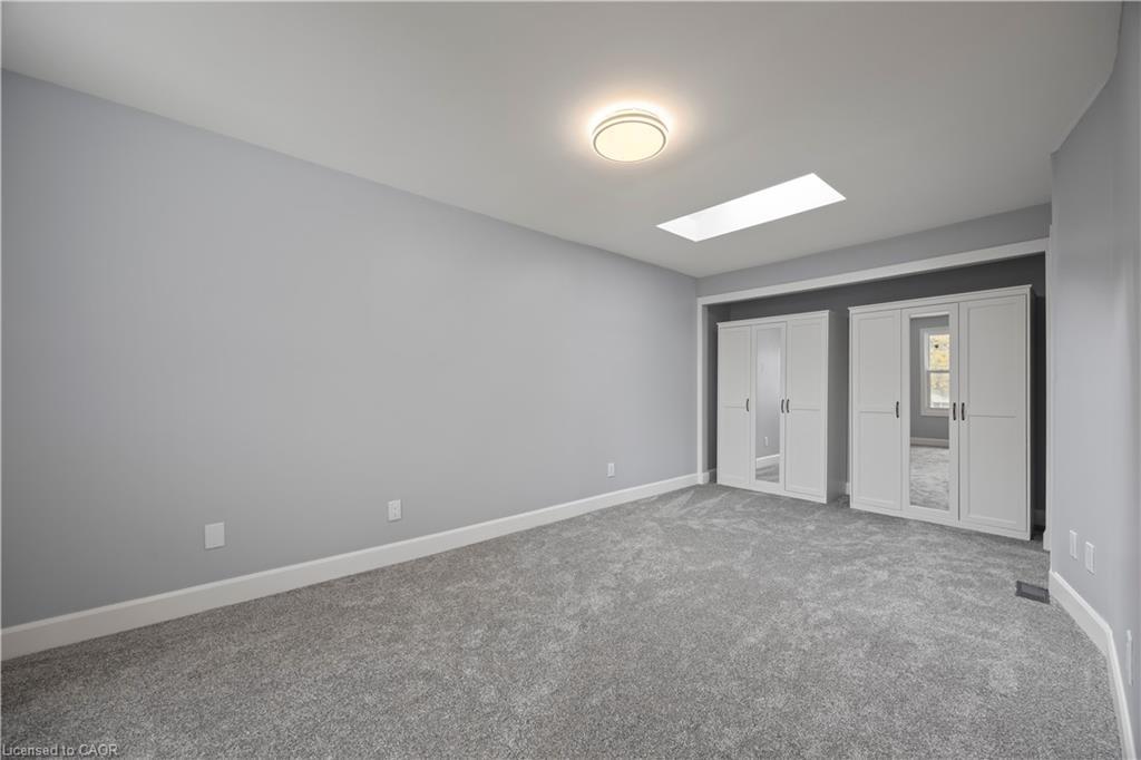 24 Culver Court, London, ON - Indoor Photo Showing Other Room