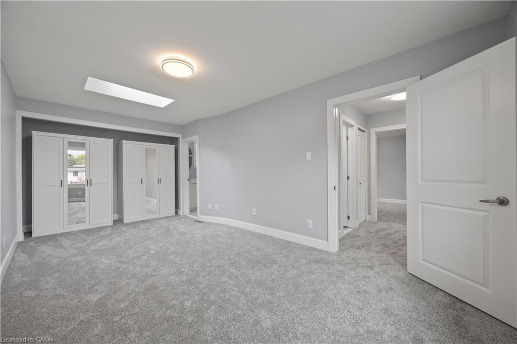 24 Culver Court, London, ON - Indoor Photo Showing Other Room