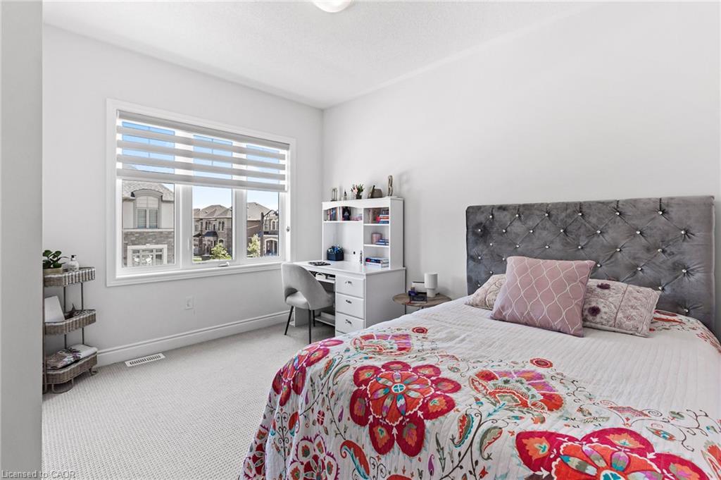 3470 Clayton Trail, Oakville, ON - Indoor Photo Showing Bedroom