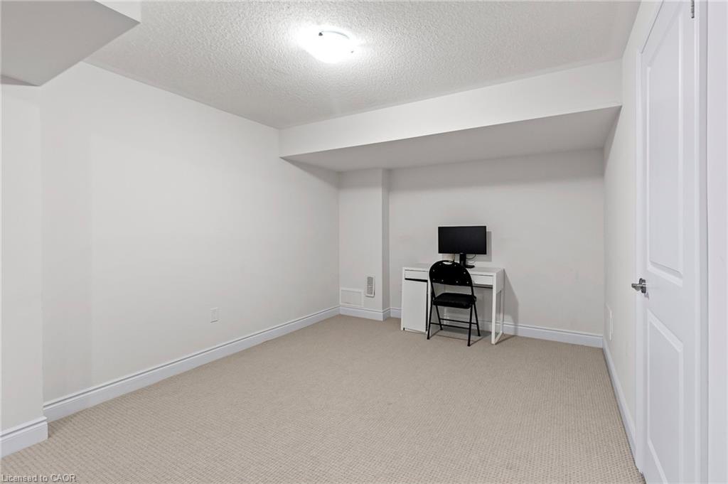 3470 Clayton Trail, Oakville, ON - Indoor Photo Showing Other Room