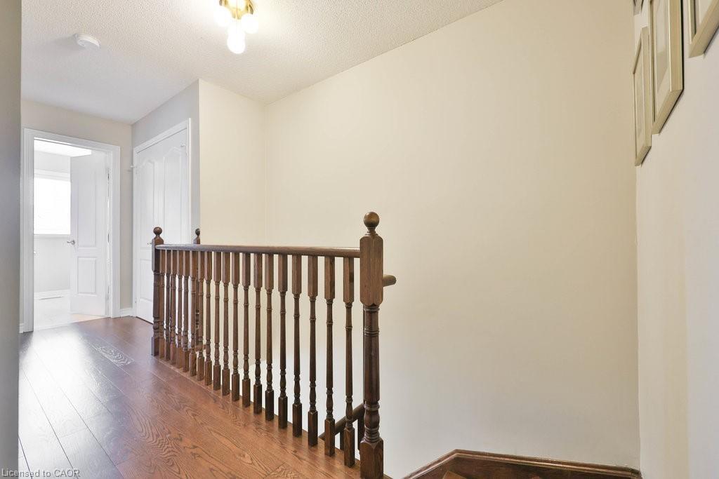 1025 Shaw Drive, Mississauga, ON - Indoor Photo Showing Other Room