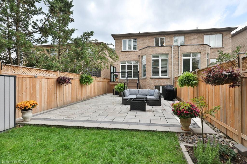 1025 Shaw Drive, Mississauga, ON - Outdoor With Exterior