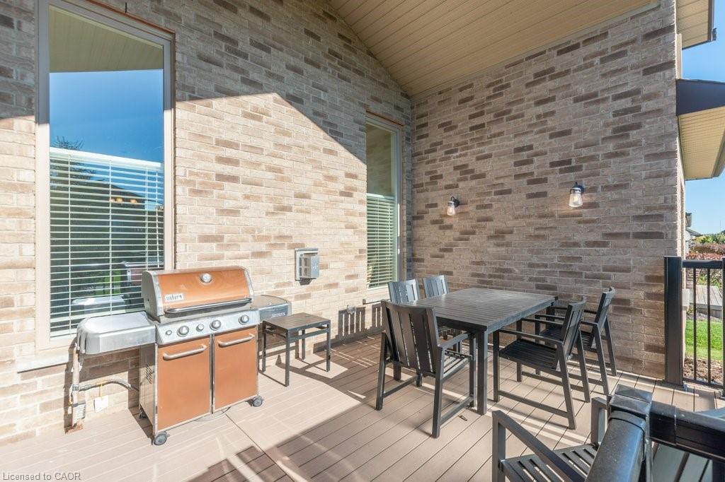 198 Piccadilly Square, New Hamburg, ON - Outdoor With Deck Patio Veranda With Exterior