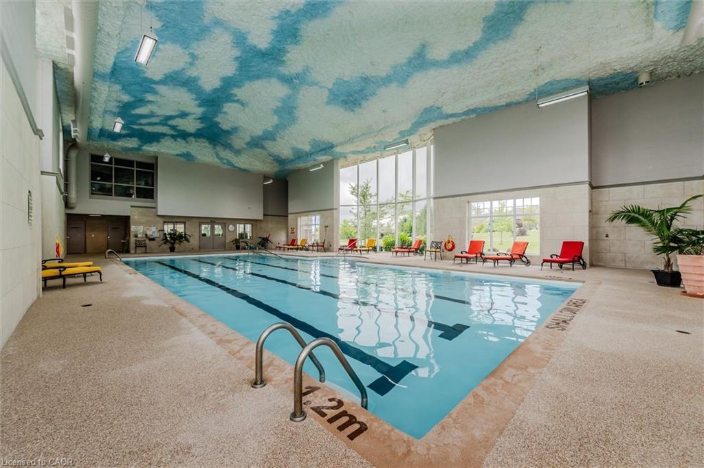 198 Piccadilly Square, New Hamburg, ON - Indoor Photo Showing Other Room With In Ground Pool