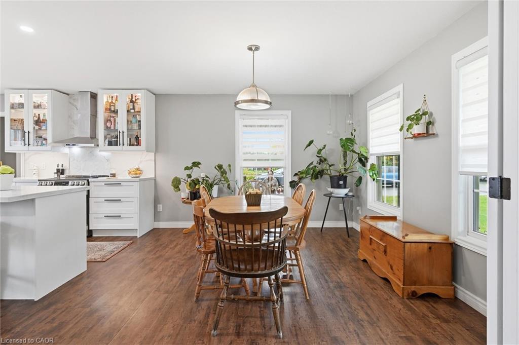 41558 Forks Road, Wainfleet, ON - Indoor Photo Showing Dining Room