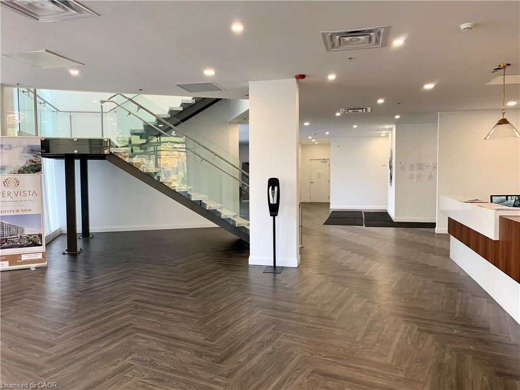 508-7711 Green Vista Gate, Niagara Falls, ON - Indoor Photo Showing Other Room