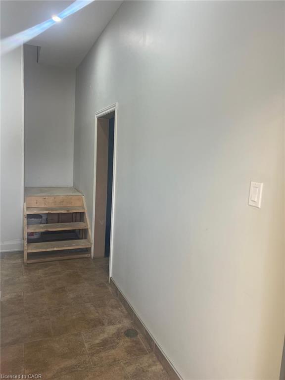 170 Vondrau Drive, Cambridge, ON