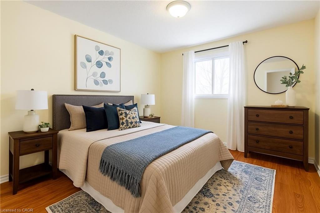 16 Garrow Drive, Hamilton, ON - Indoor Photo Showing Bedroom
