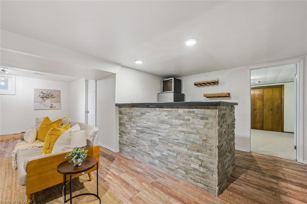 635 Raglan Street, Palmerston, ON - Indoor