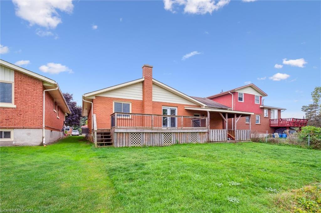 635 Raglan Street, Palmerston, ON - Outdoor With Deck Patio Veranda With Exterior