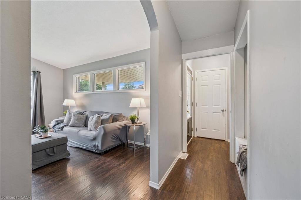 635 Raglan Street, Palmerston, ON - Indoor