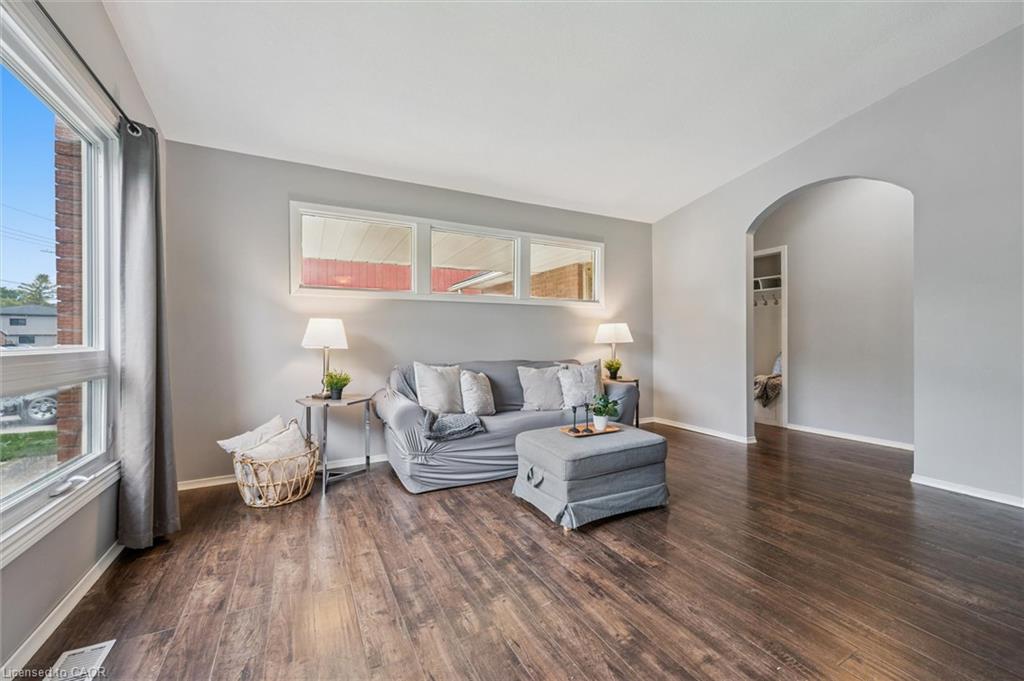 635 Raglan Street, Palmerston, ON - Indoor Photo Showing Other Room