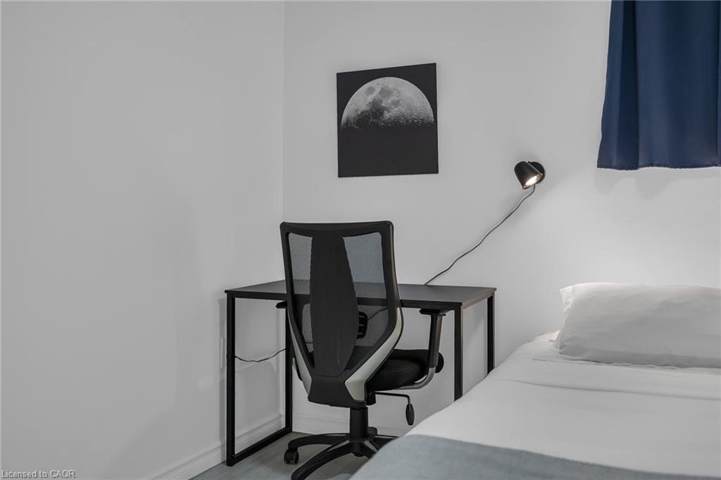 2-16 Golden Boulevard E, Welland, ON - Indoor