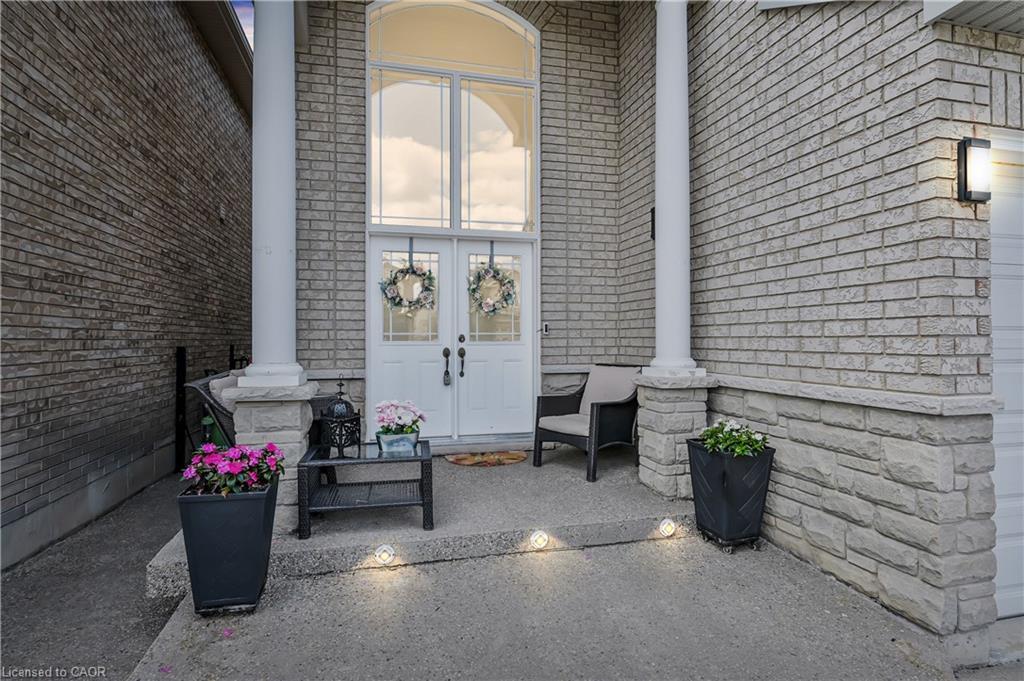 130 Chartwell Circle, Hamilton, ON -