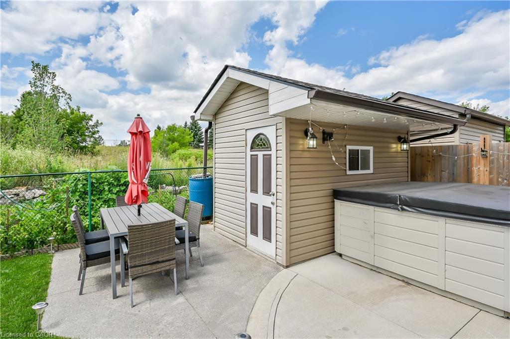 130 Chartwell Circle, Hamilton, ON - Outdoor With Deck Patio Veranda With Exterior