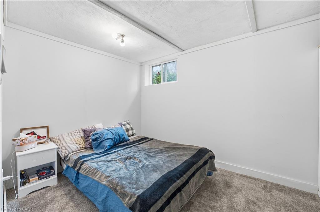 209 Richardson Drive, Port Dover, ON - Indoor Photo Showing Bedroom