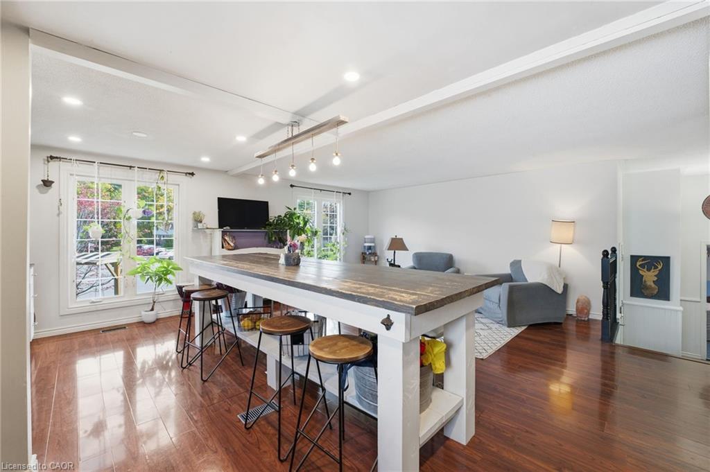 209 Richardson Drive, Port Dover, ON - Indoor Photo Showing Dining Room