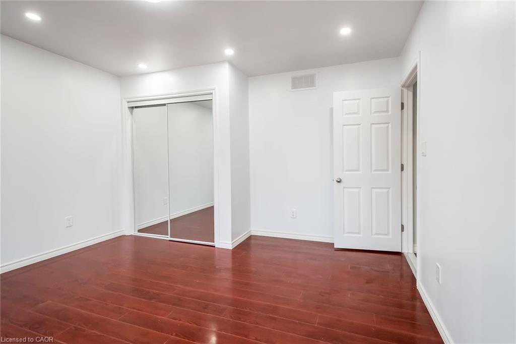 132 Franklin Avenue, Port Colborne, ON - Indoor Photo Showing Other Room