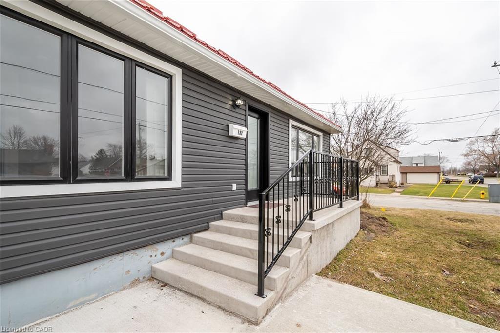 132 Franklin Avenue, Port Colborne, ON - Outdoor With Exterior