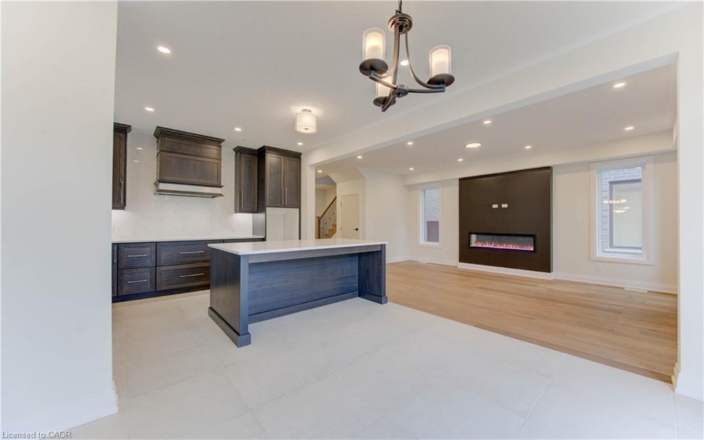 50 Jacob Detweiller Drive, Kitchener, ON - Indoor