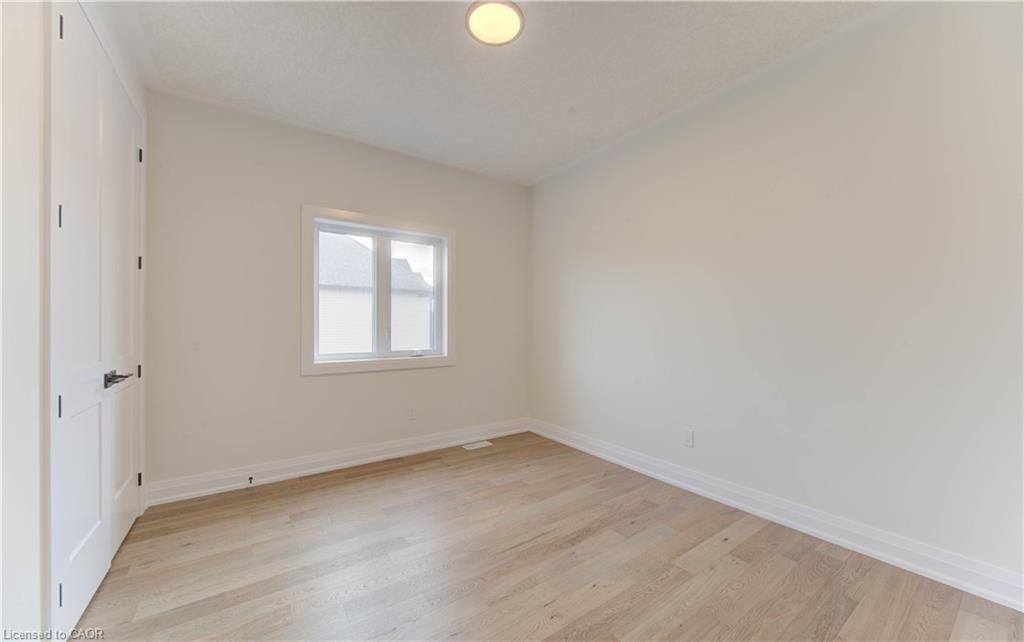 50 Jacob Detweiller Drive, Kitchener, ON - Indoor Photo Showing Other Room