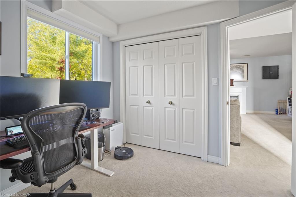 291 Schneller Drive, Baden, ON - Indoor Photo Showing Office