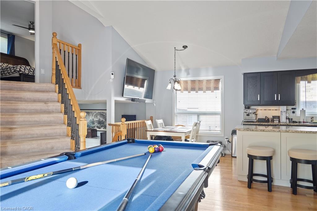 291 Schneller Drive, Baden, ON - Indoor Photo Showing Other Room