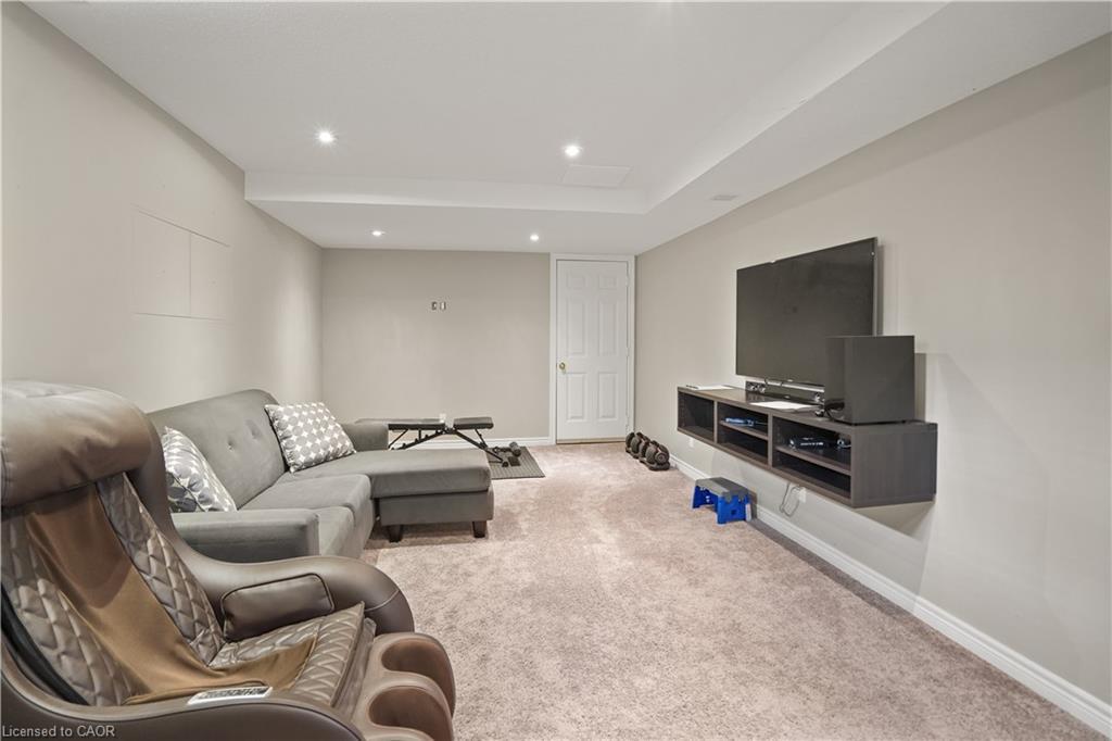 291 Schneller Drive, Baden, ON - Indoor