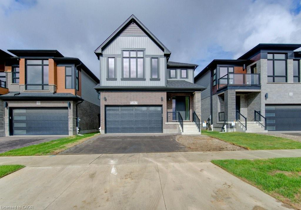 54 Jacob Detweiller Drive, Kitchener, ON - Outdoor With Facade