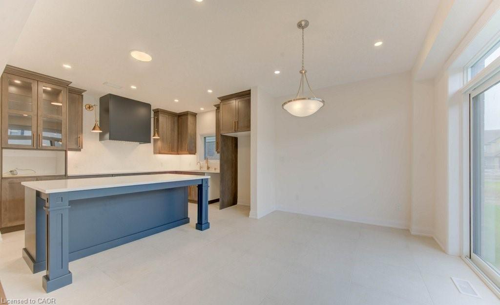 54 Jacob Detweiller Drive, Kitchener, ON - Indoor