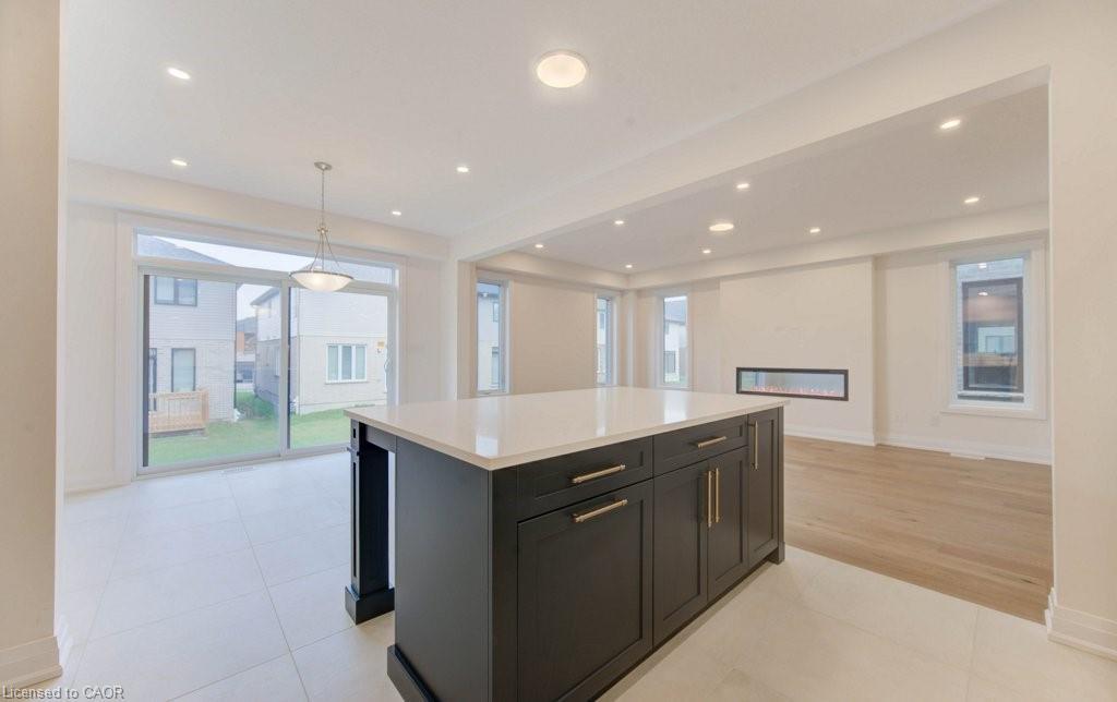 54 Jacob Detweiller Drive, Kitchener, ON - Indoor Photo Showing Other Room