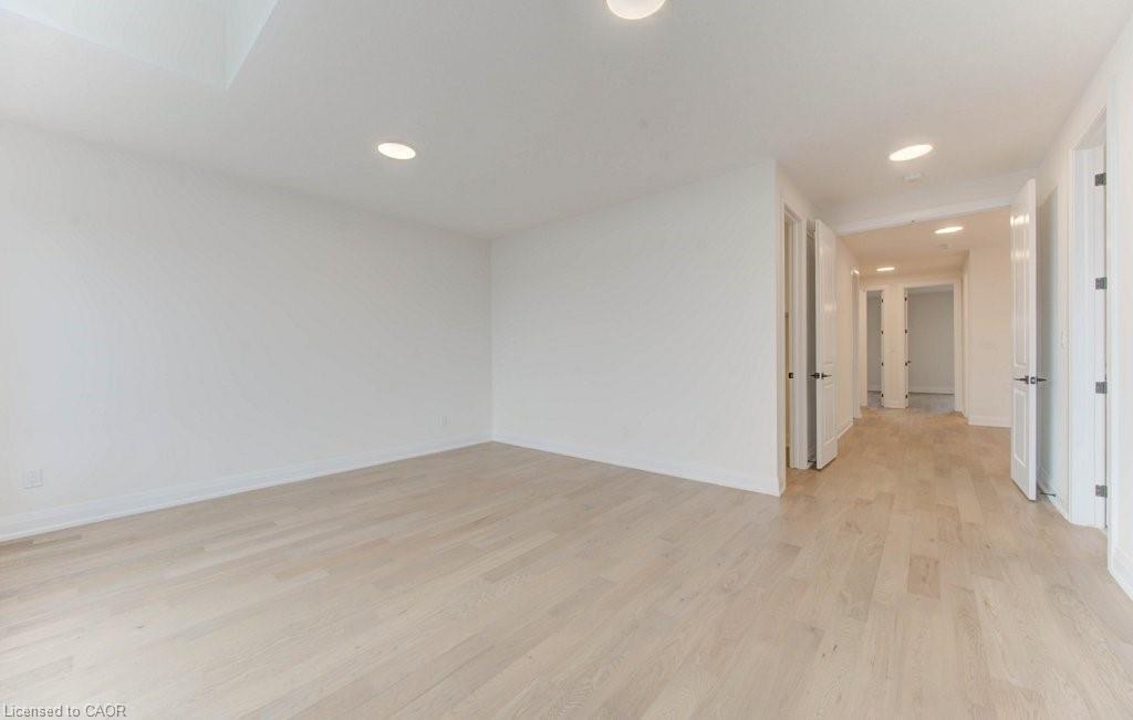 54 Jacob Detweiller Drive, Kitchener, ON - Indoor Photo Showing Other Room