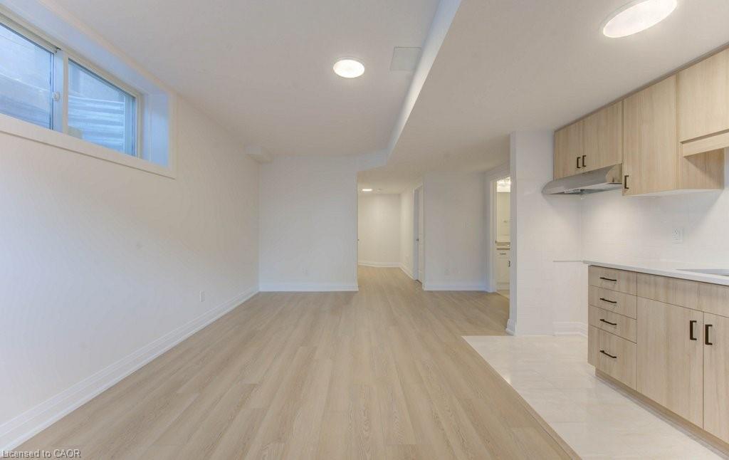 54 Jacob Detweiller Drive, Kitchener, ON - Indoor