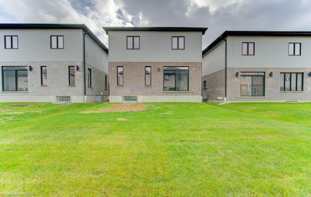 54 Jacob Detweiller Drive, Kitchener, ON - Outdoor