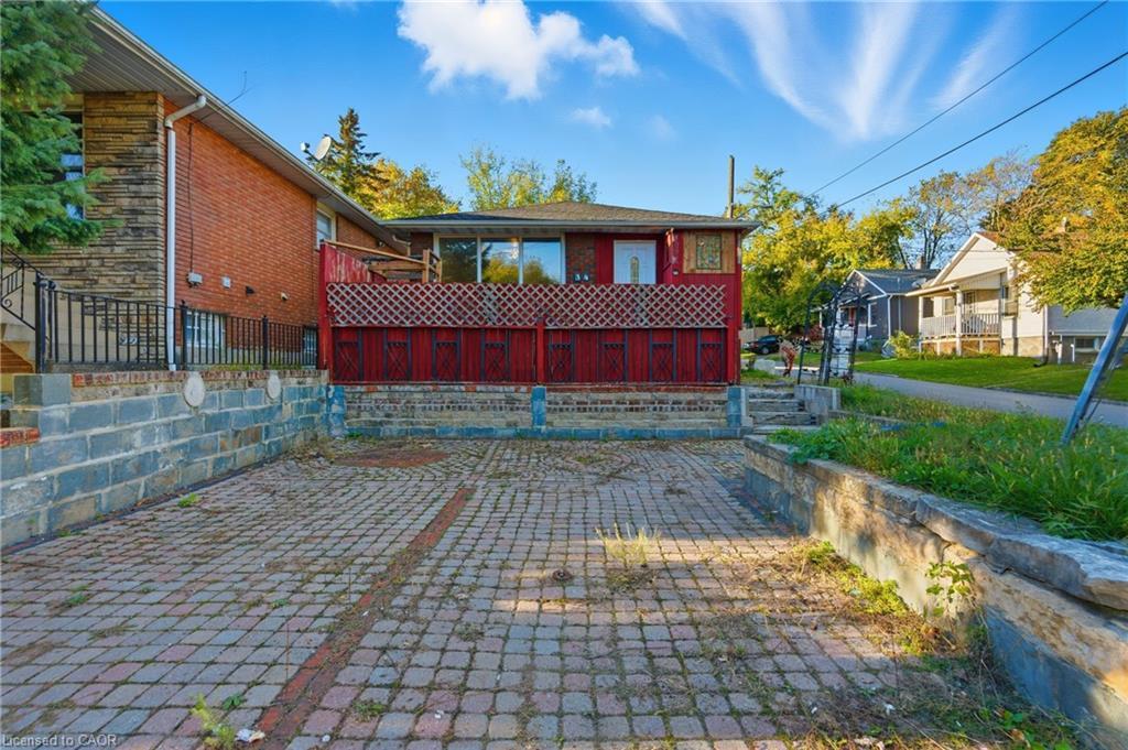 34 Gale Crescent, St. Catharines, ON - Outdoor